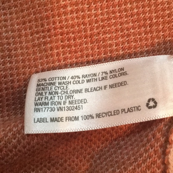 A new day pink, salmon and brown small sweater - Picture 3 of 5